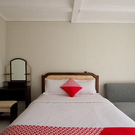 Capital O 3359 Pondok Wisata Jaden Trawas Mojokerto Экстерьер фото