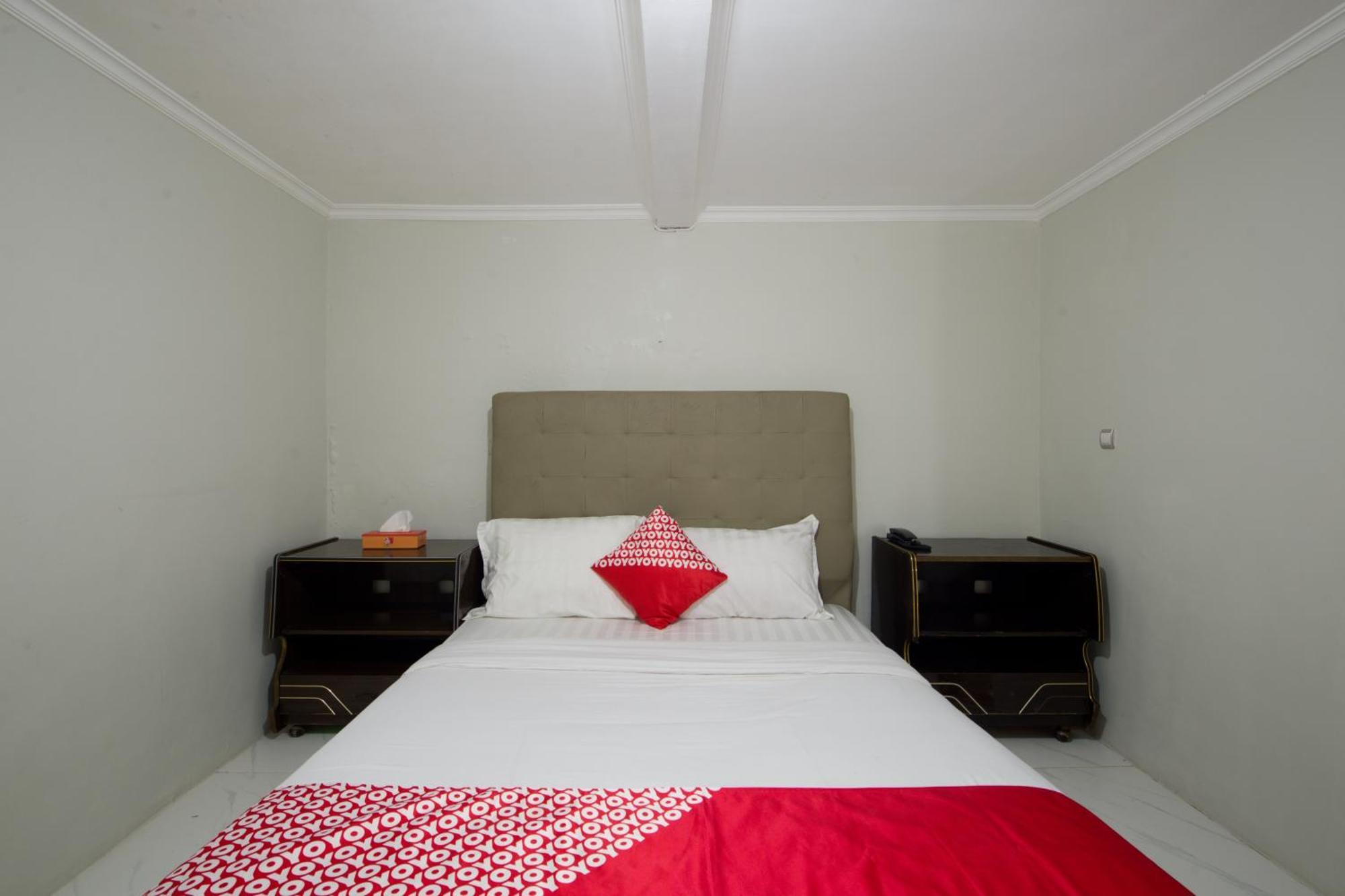 Capital O 3359 Pondok Wisata Jaden Trawas Mojokerto Экстерьер фото